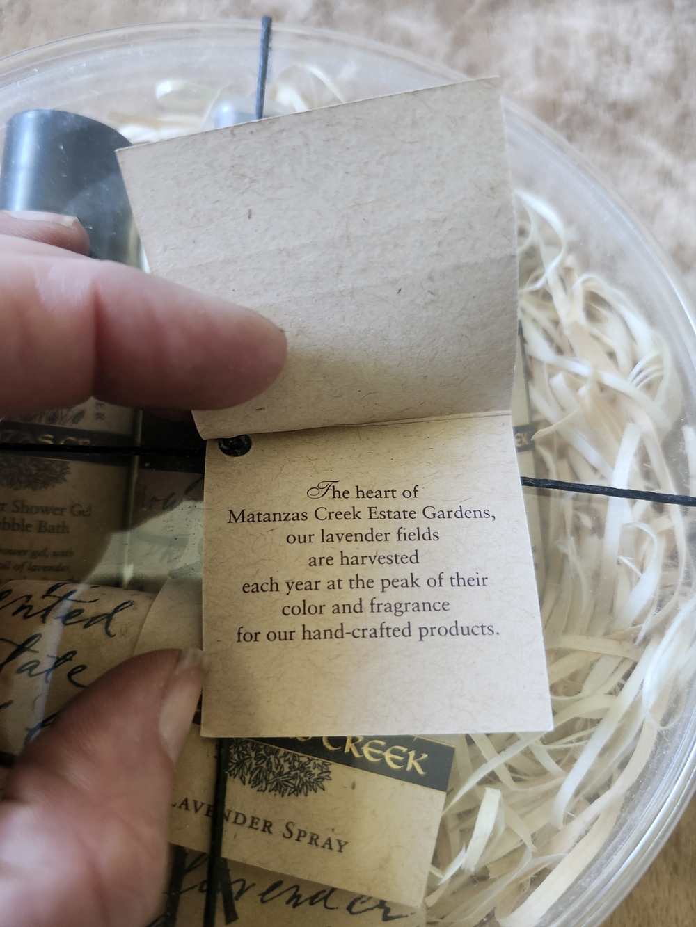 Lavender Shower Gel + Spray Gift Set - Natural Beige & Cream from Winery - Picture 2 of 5